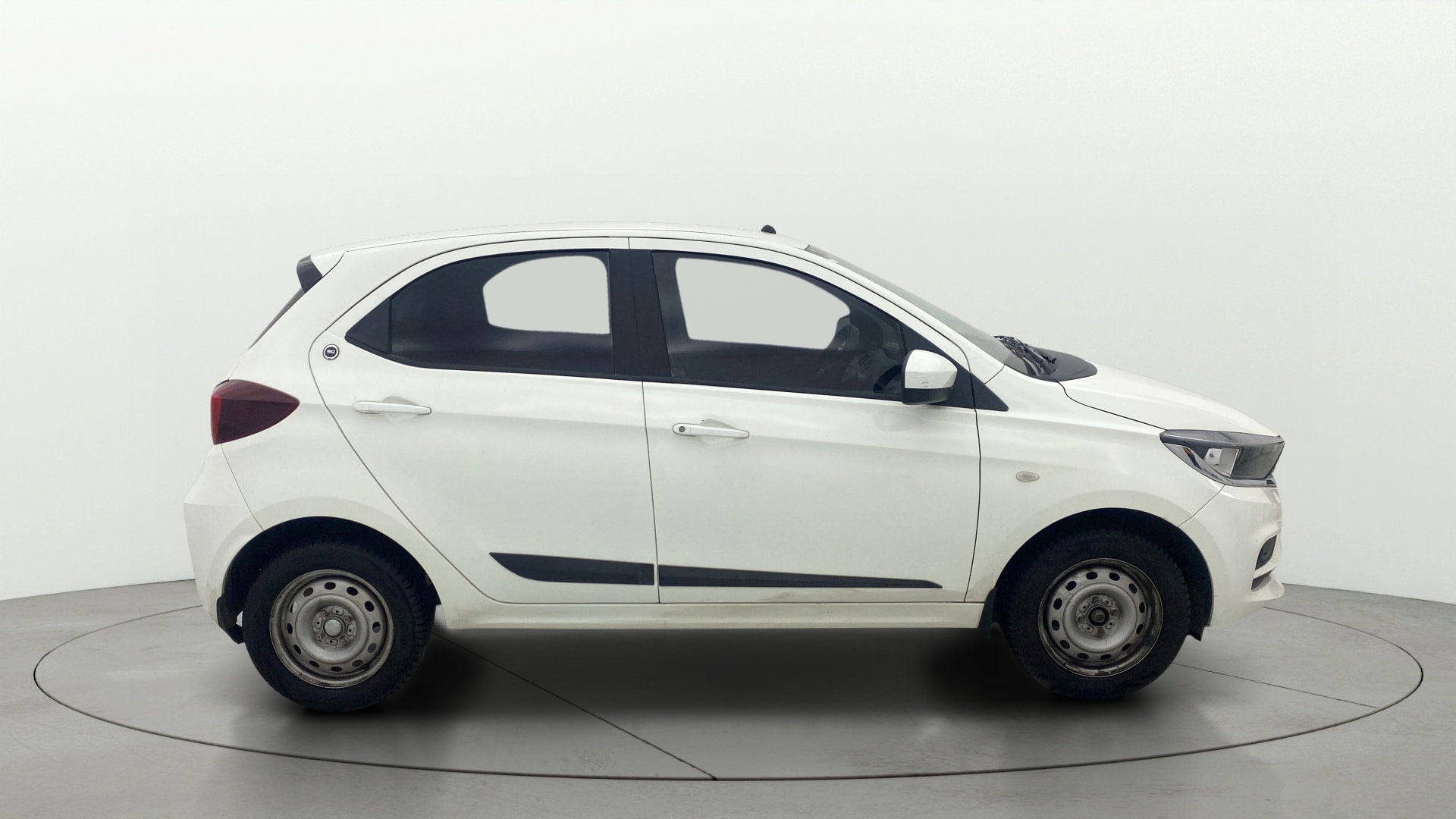 Used 2023 Tata Tiago Used 2023 Tata Tiago