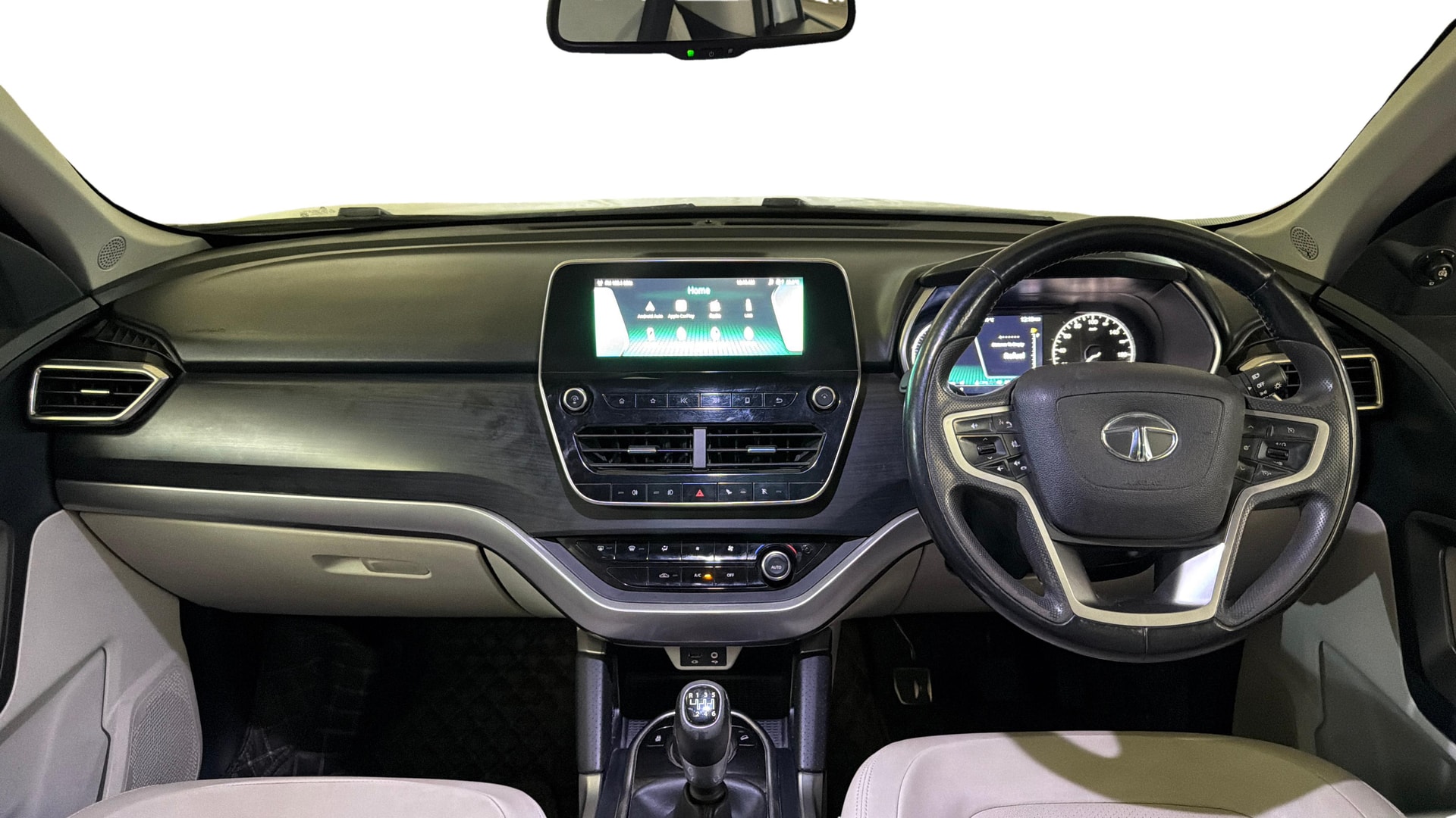 Used 2021 Tata Safari Used 2021 Tata Safari