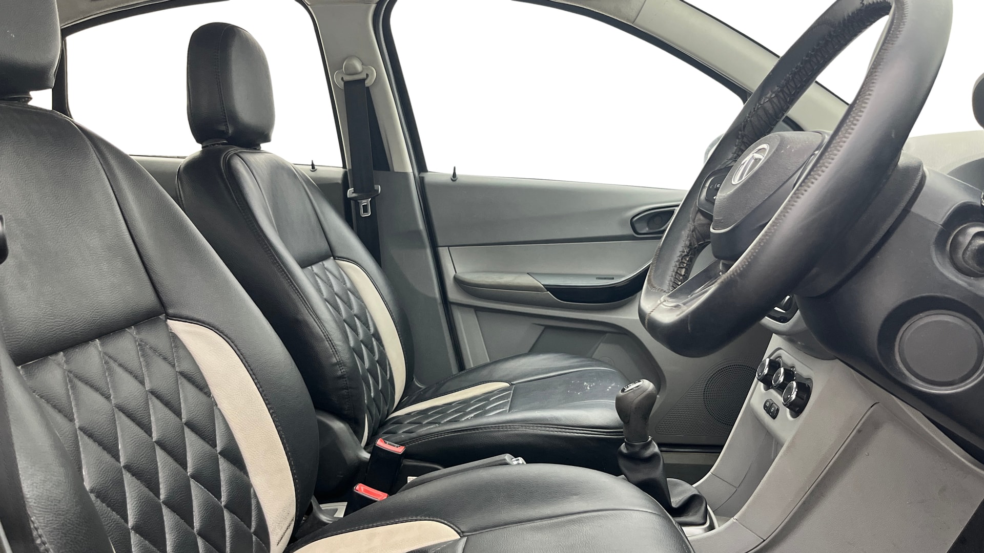 Used 2022 Tata Tigor Used 2022 Tata Tigor