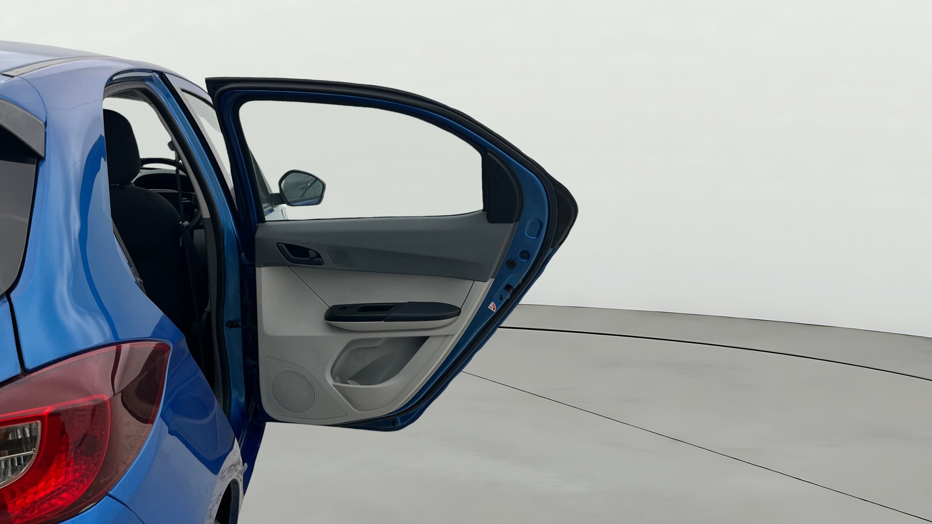 Used 2025 Tata Tiago Used 2025 Tata Tiago