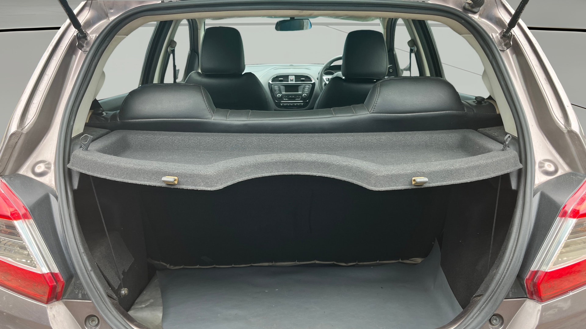 Used 2016 Tata Tiago Used 2016 Tata Tiago