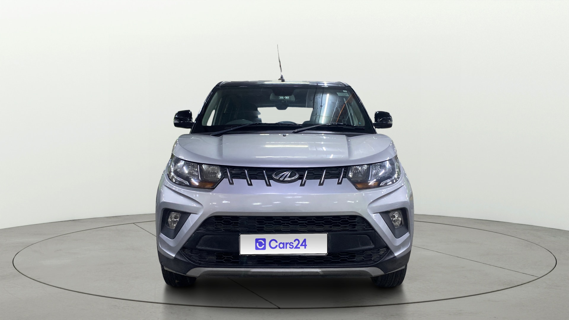Used 2018 Mahindra KUV100 Used 2018 Mahindra KUV100