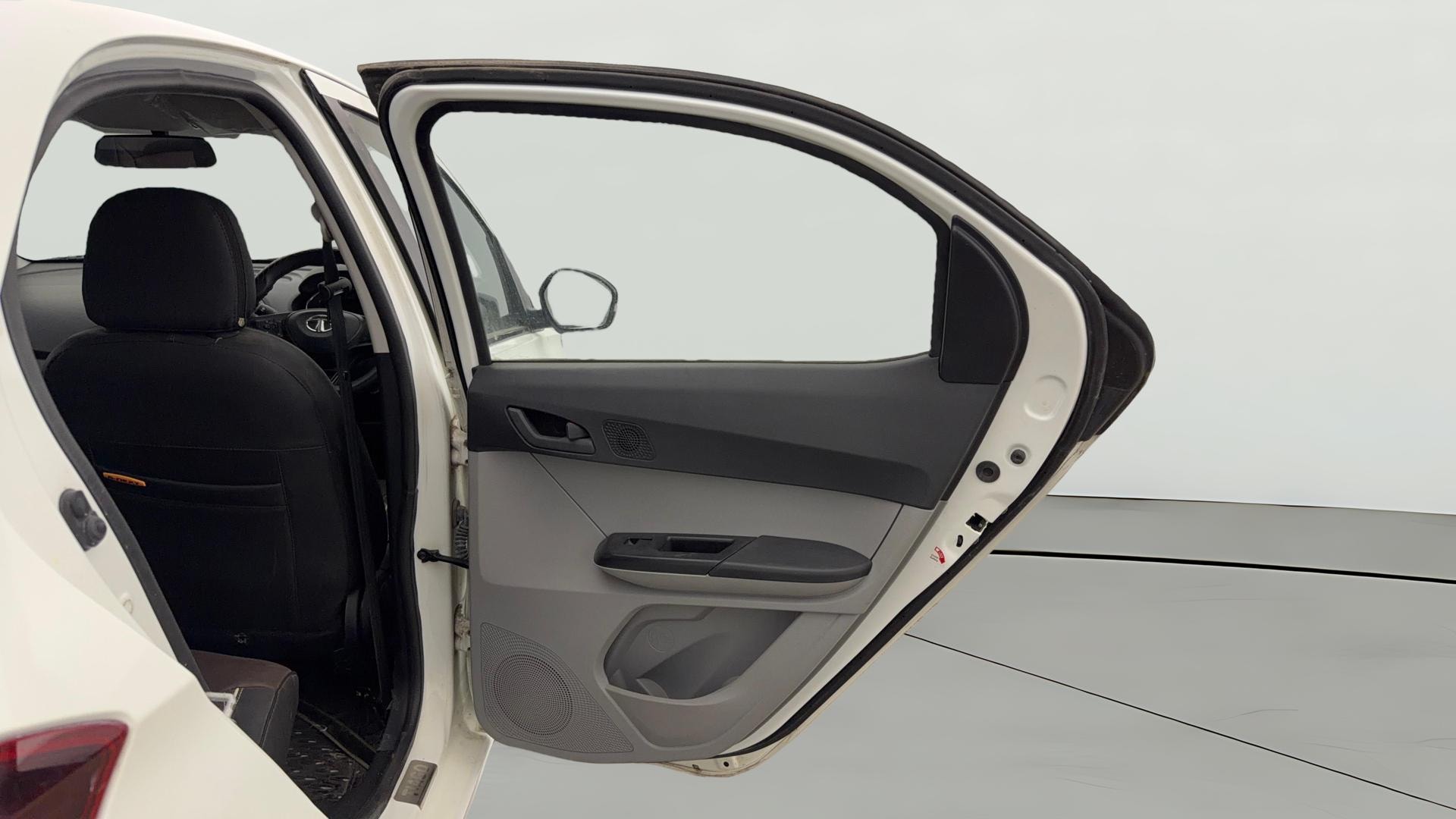 Used 2022 Tata Tiago Used 2022 Tata Tiago