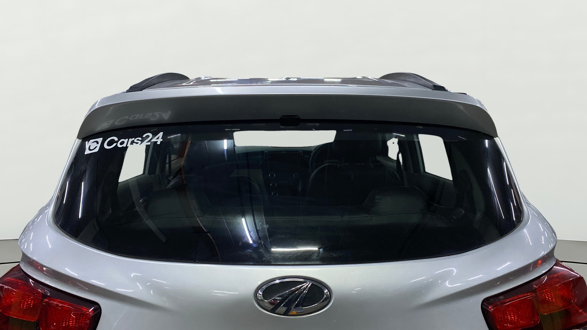 Used 2017 Mahindra KUV100 Used 2017 Mahindra KUV100