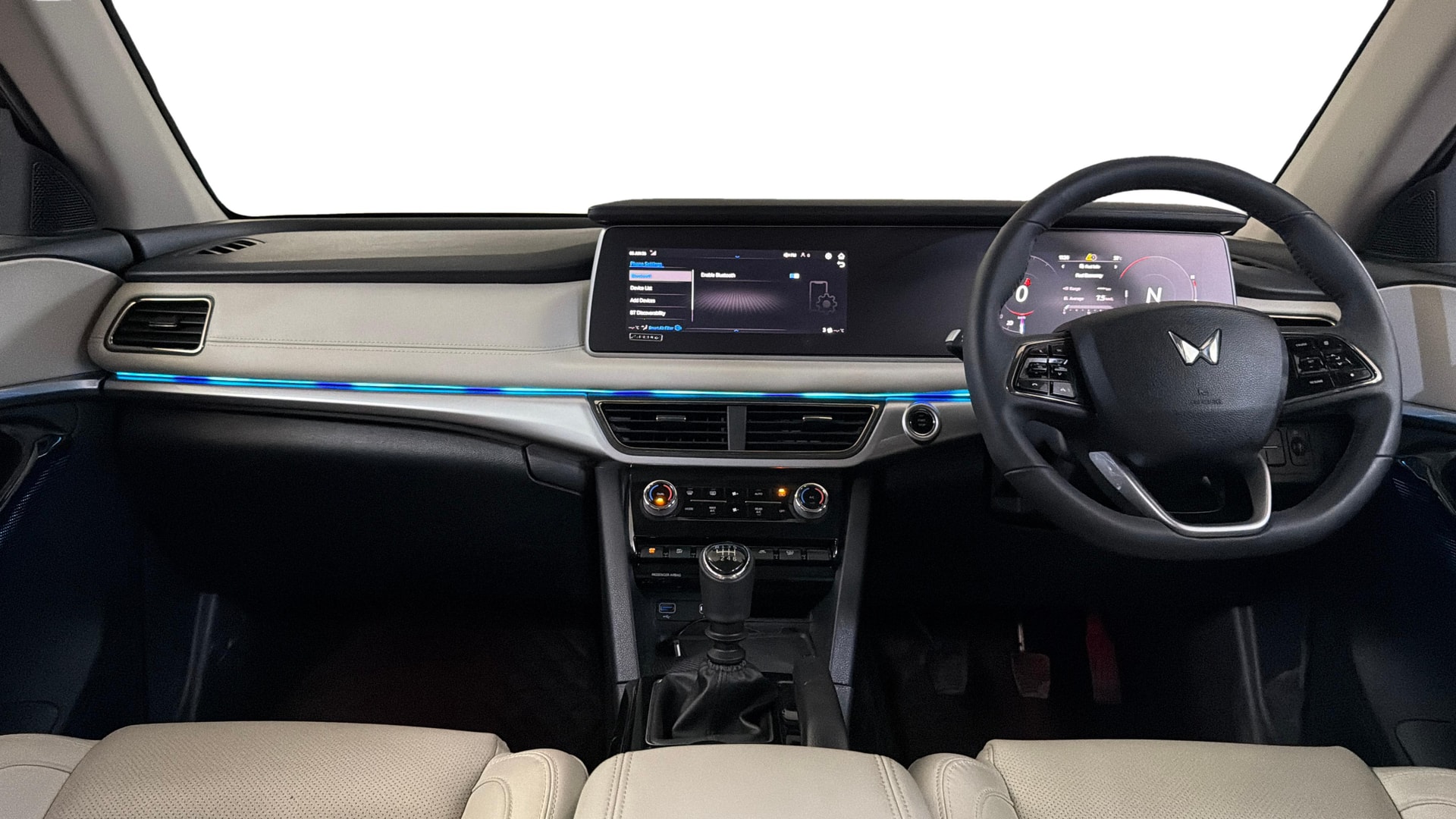 Used 2025 Mahindra XUV700 Used 2025 Mahindra XUV700