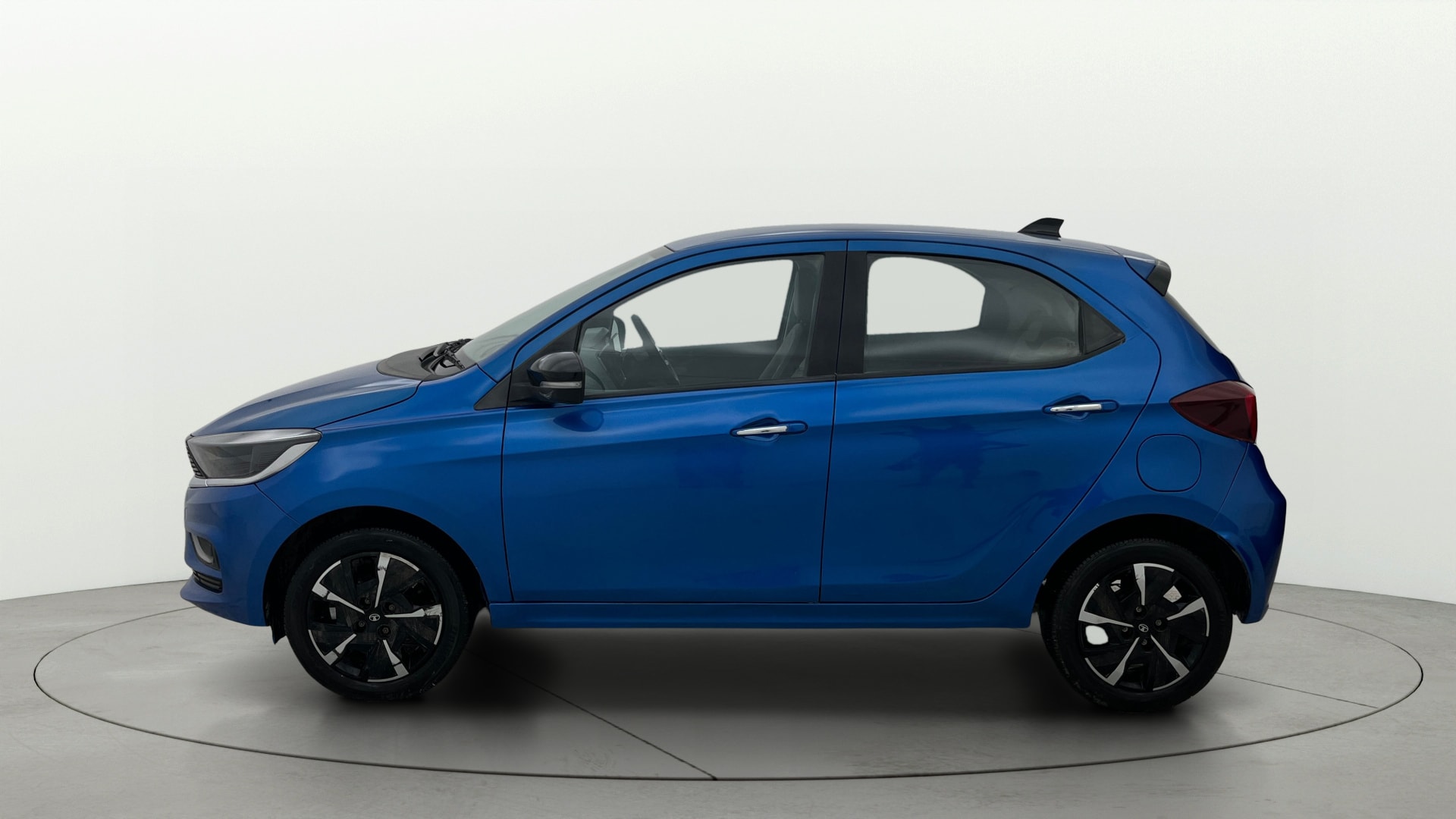 Used 2025 Tata Tiago Used 2025 Tata Tiago