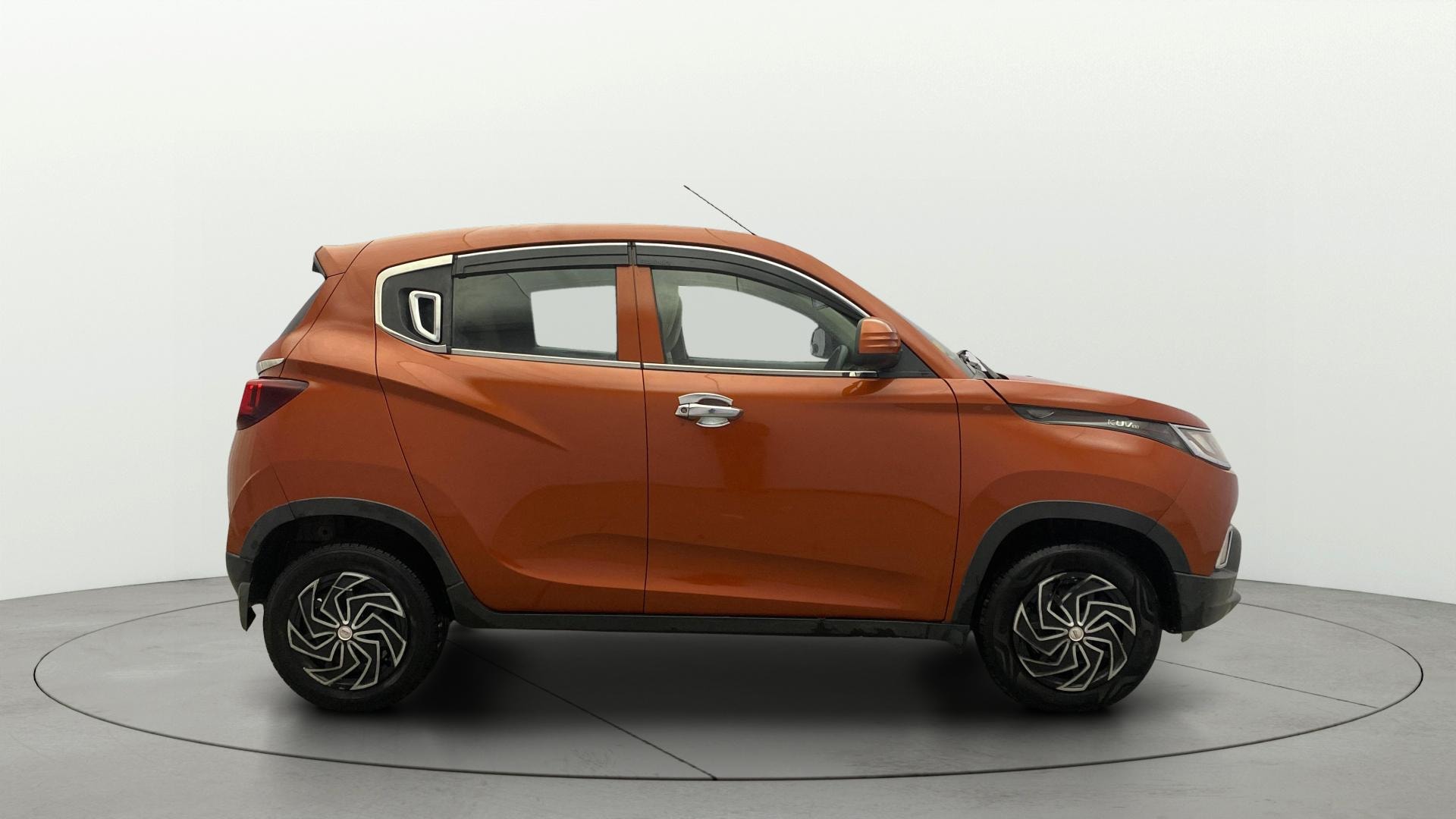 Used 2016 Mahindra KUV100 Used 2016 Mahindra KUV100