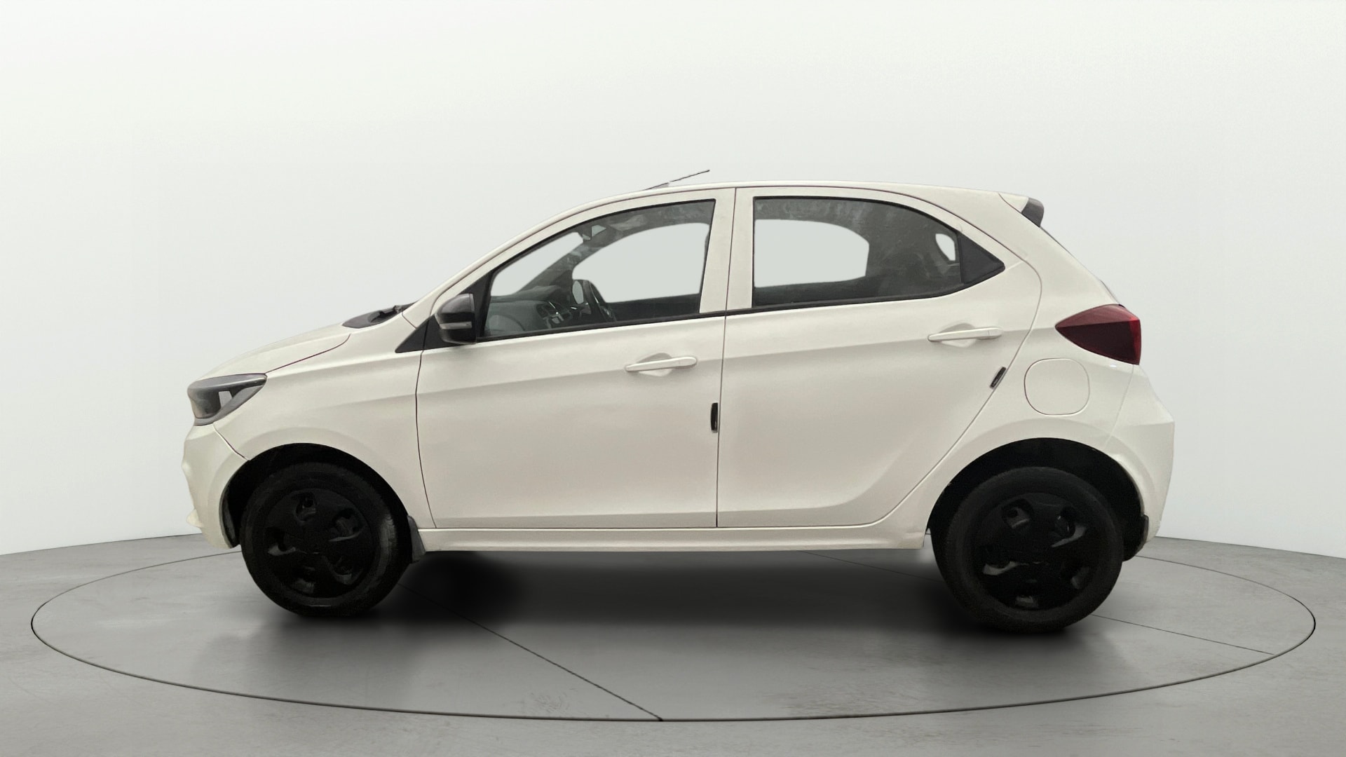 Used 2022 Tata Tiago Used 2022 Tata Tiago