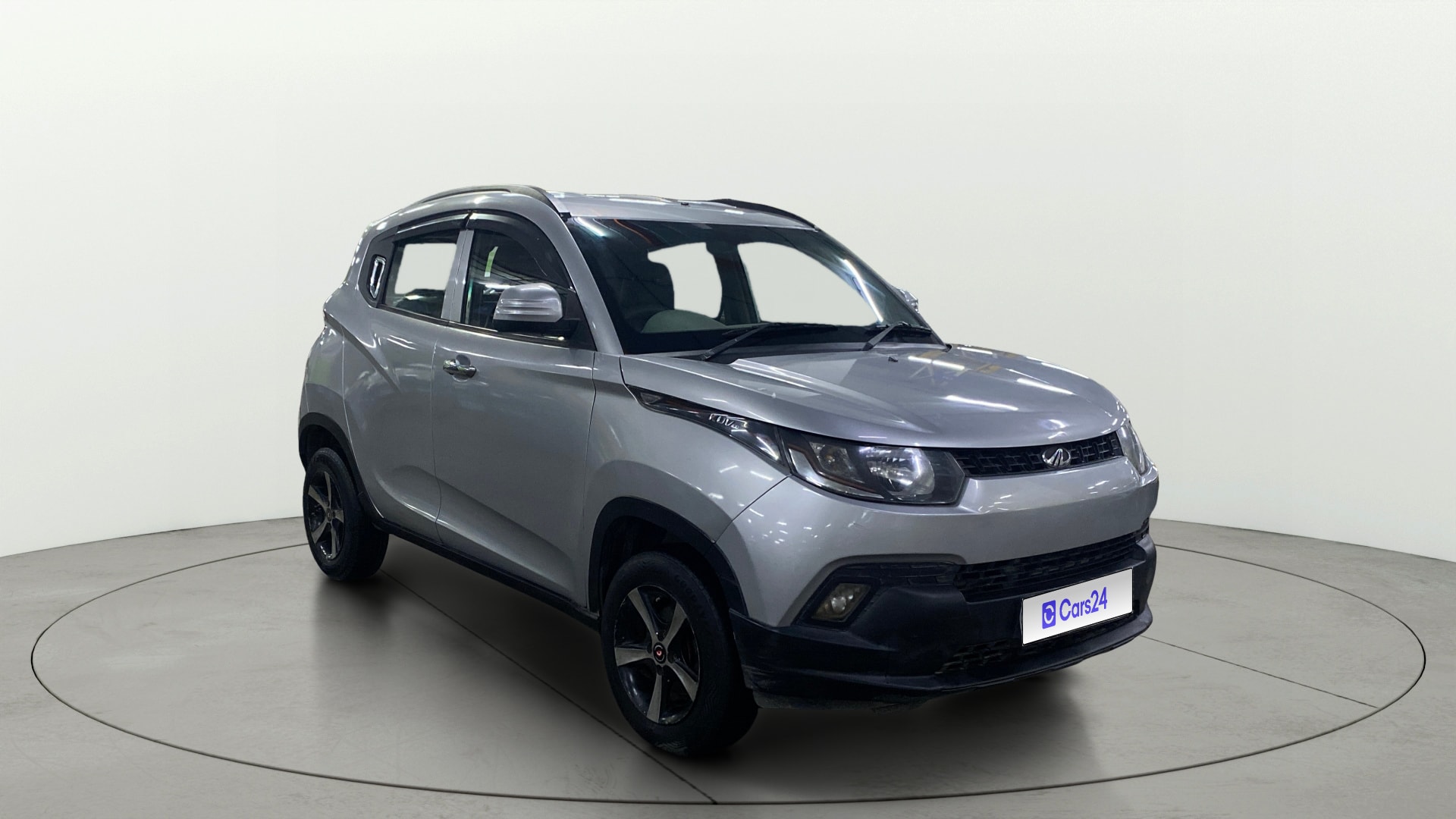 Used 2017 Mahindra KUV100 Used 2017 Mahindra KUV100