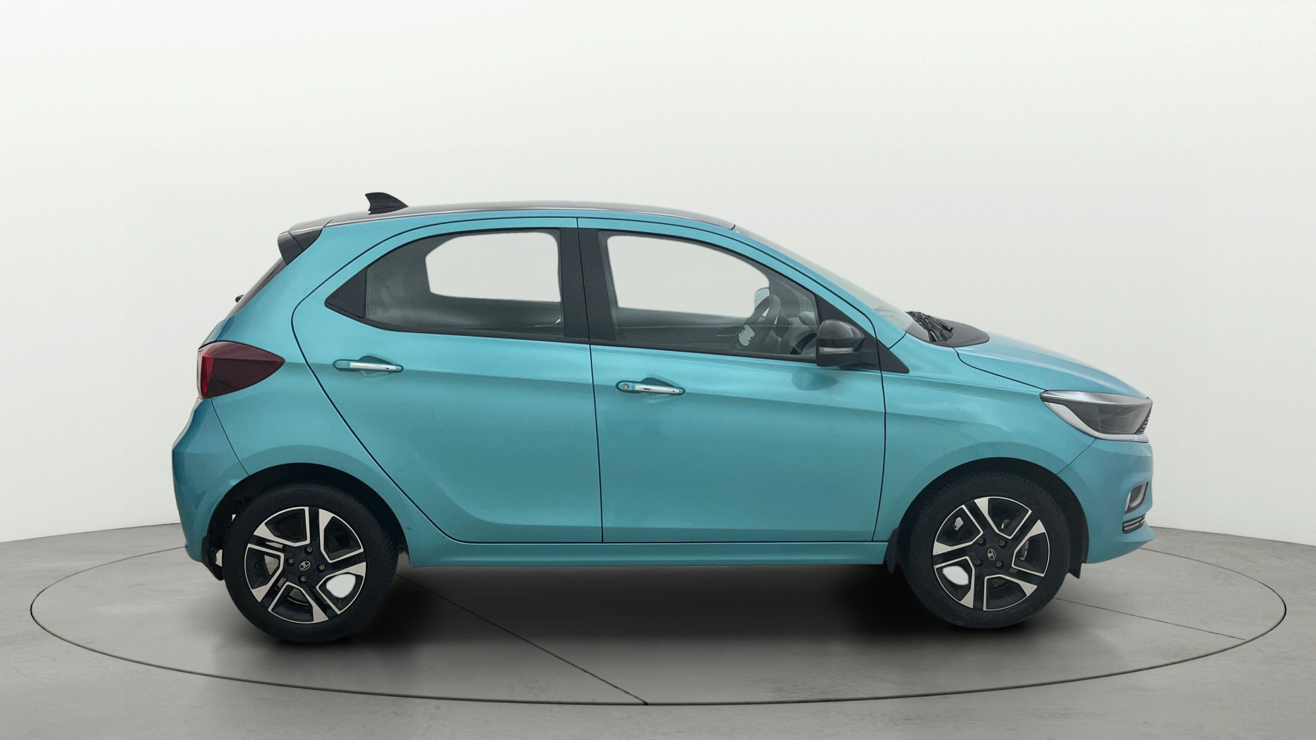 Used 2025 Tata Tiago Used 2025 Tata Tiago