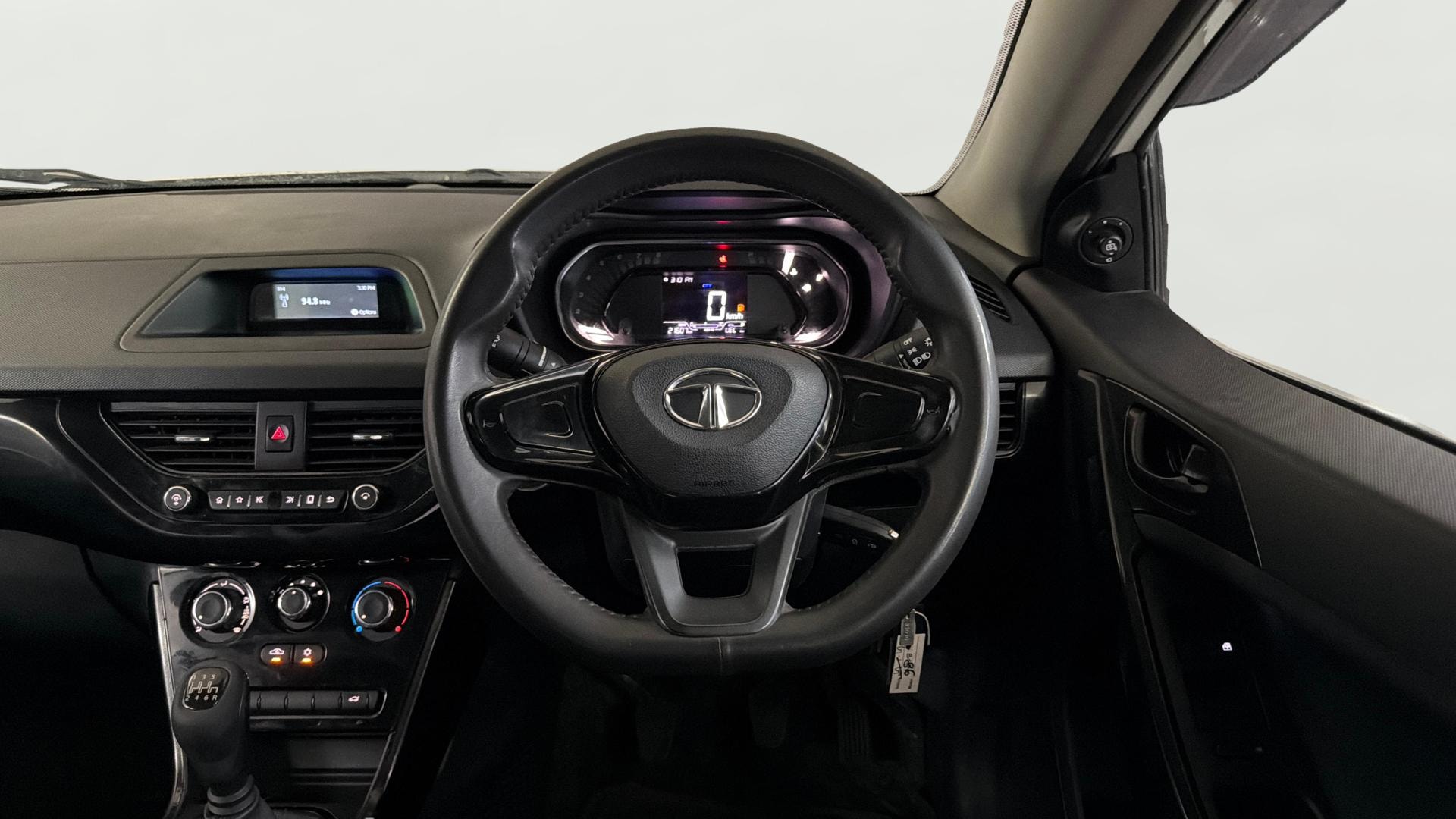 Used 2022 Tata Nexon Used 2022 Tata Nexon