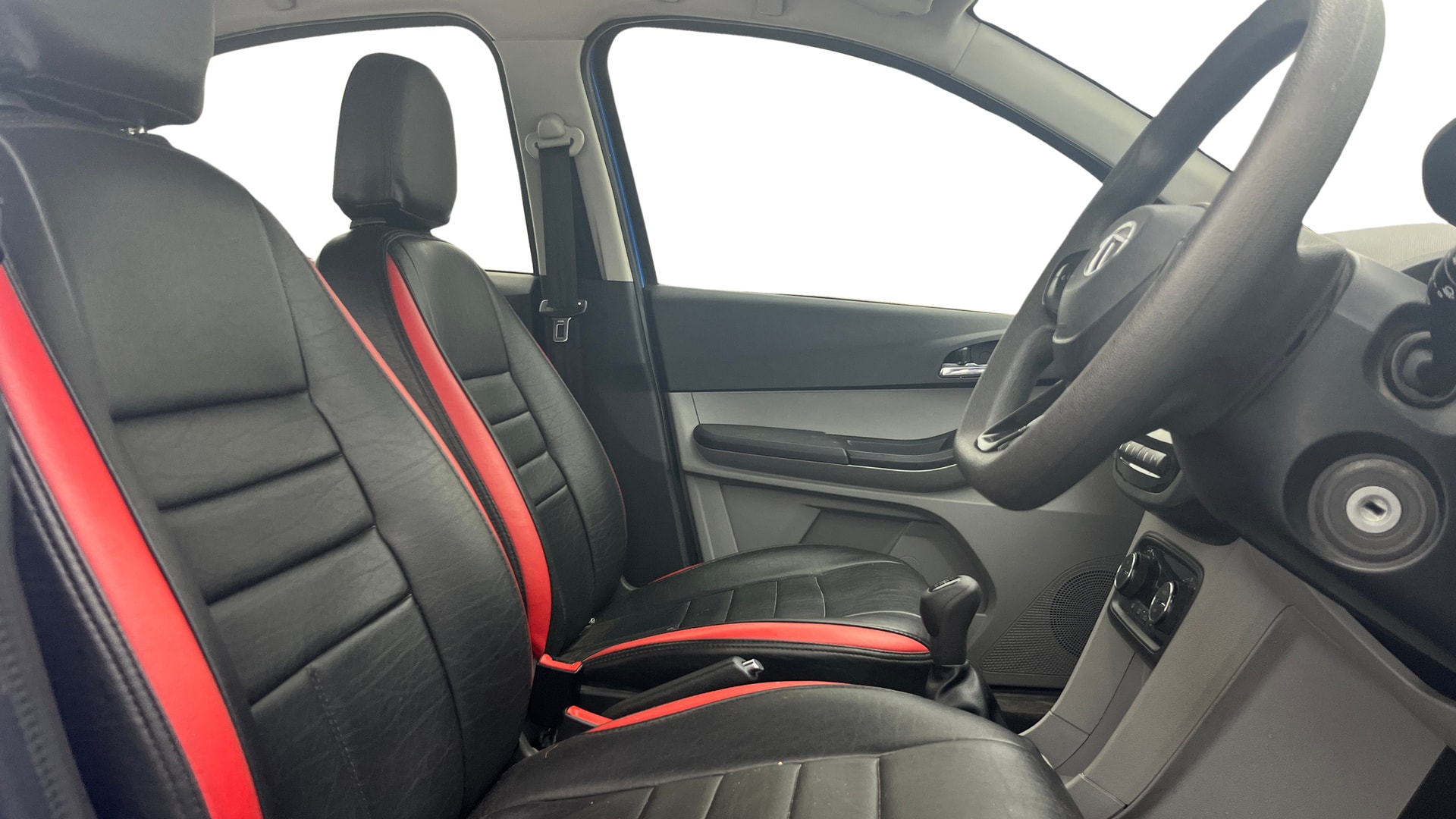 Used 2020 Tata Tiago Used 2020 Tata Tiago