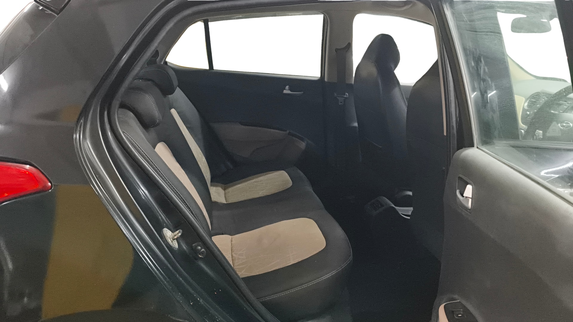 Used 2014 Hyundai Grand i10 Used 2014 Hyundai Grand i10