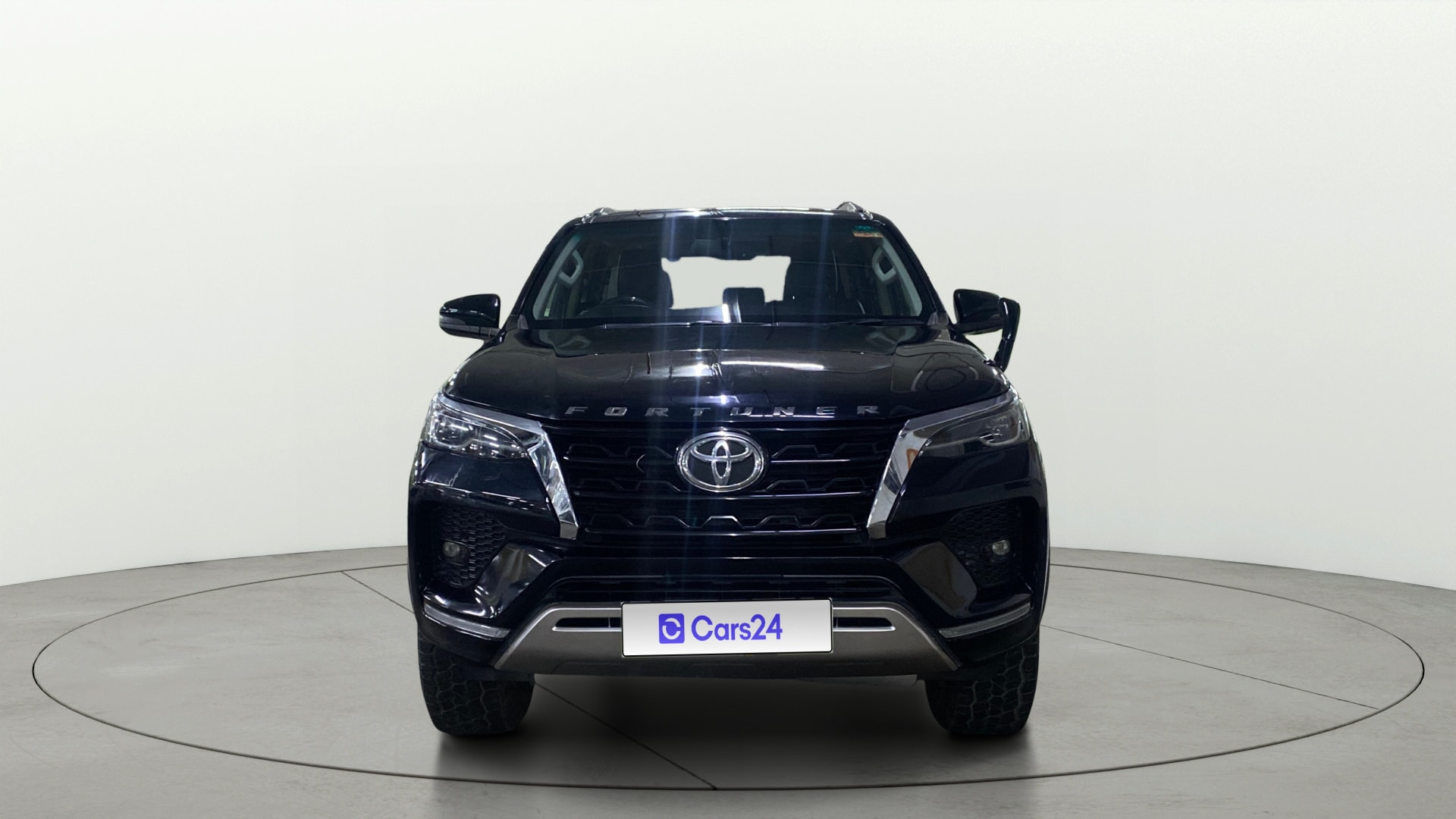 Used 2025 Toyota Fortuner Used 2025 Toyota Fortuner