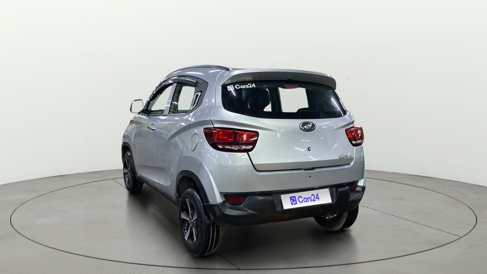 Used 2017 Mahindra KUV100 Used 2017 Mahindra KUV100