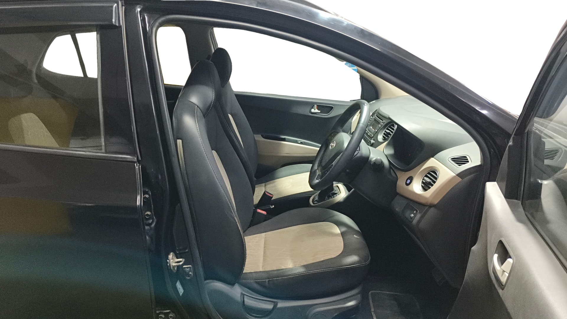 Used 2014 Hyundai Grand i10 Used 2014 Hyundai Grand i10