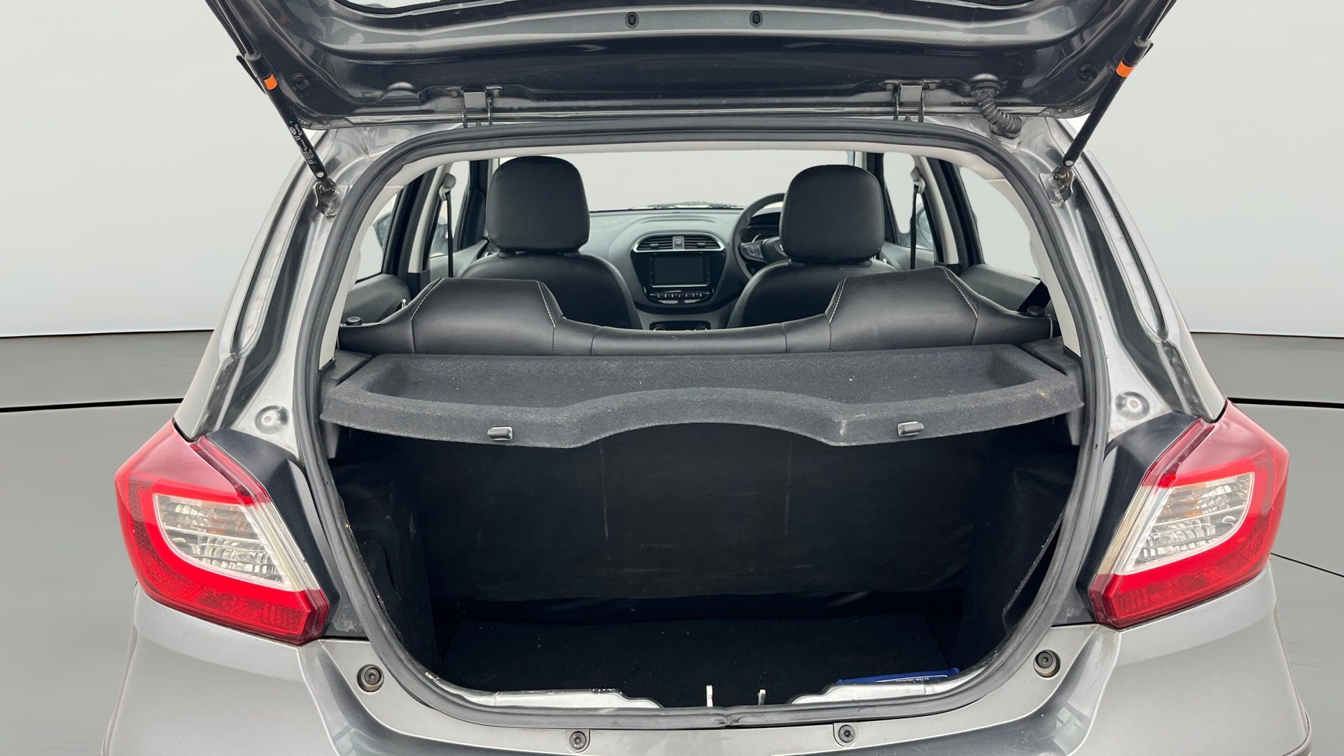 Used 2020 Tata Tiago Used 2020 Tata Tiago
