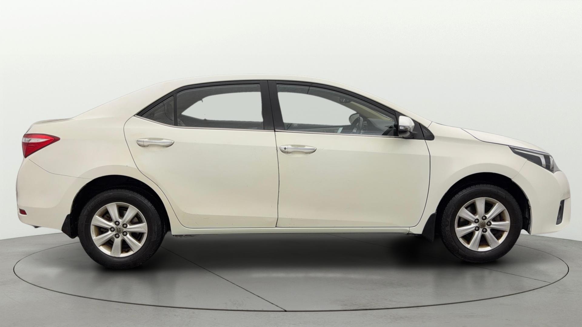 Used 2015 Toyota Corolla Altis Used 2015 Toyota Corolla Altis