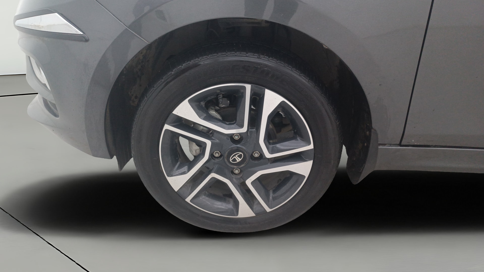 Used 2024 Tata Tiago Used 2024 Tata Tiago