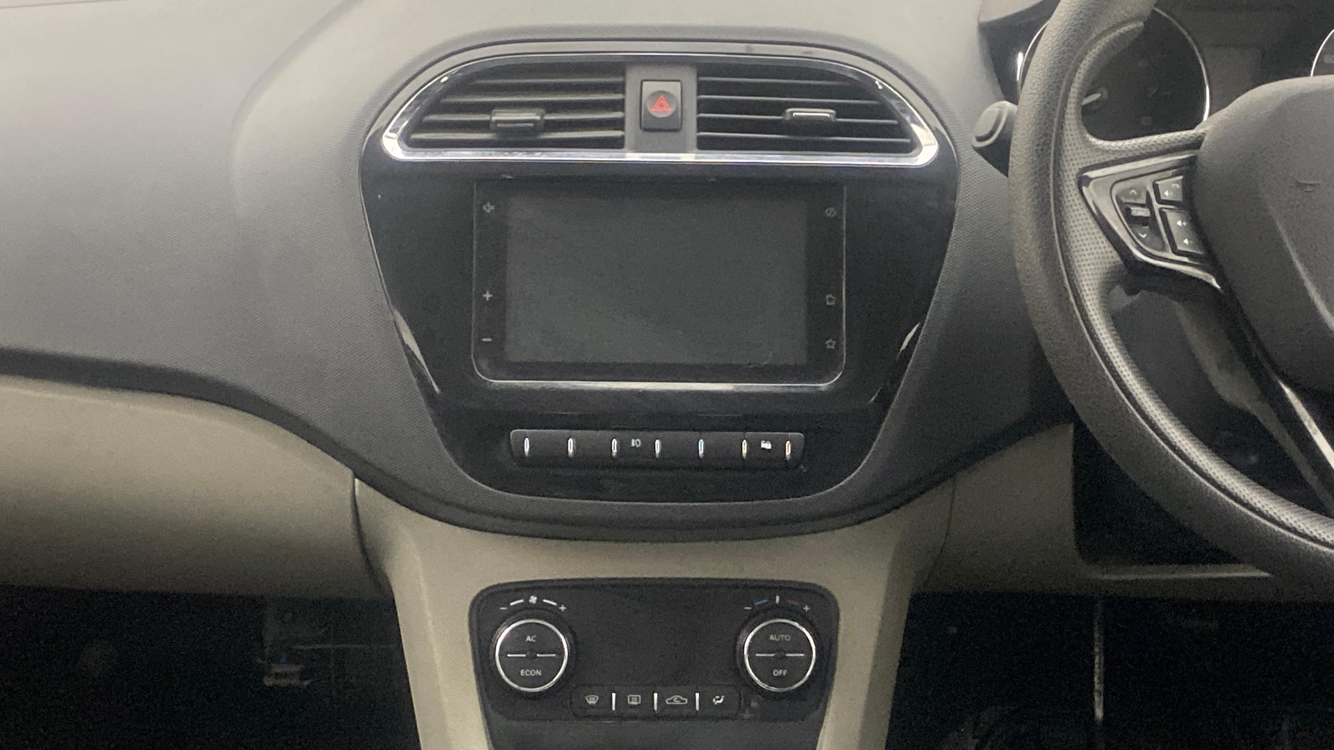 Used 2020 Tata Tiago Used 2020 Tata Tiago