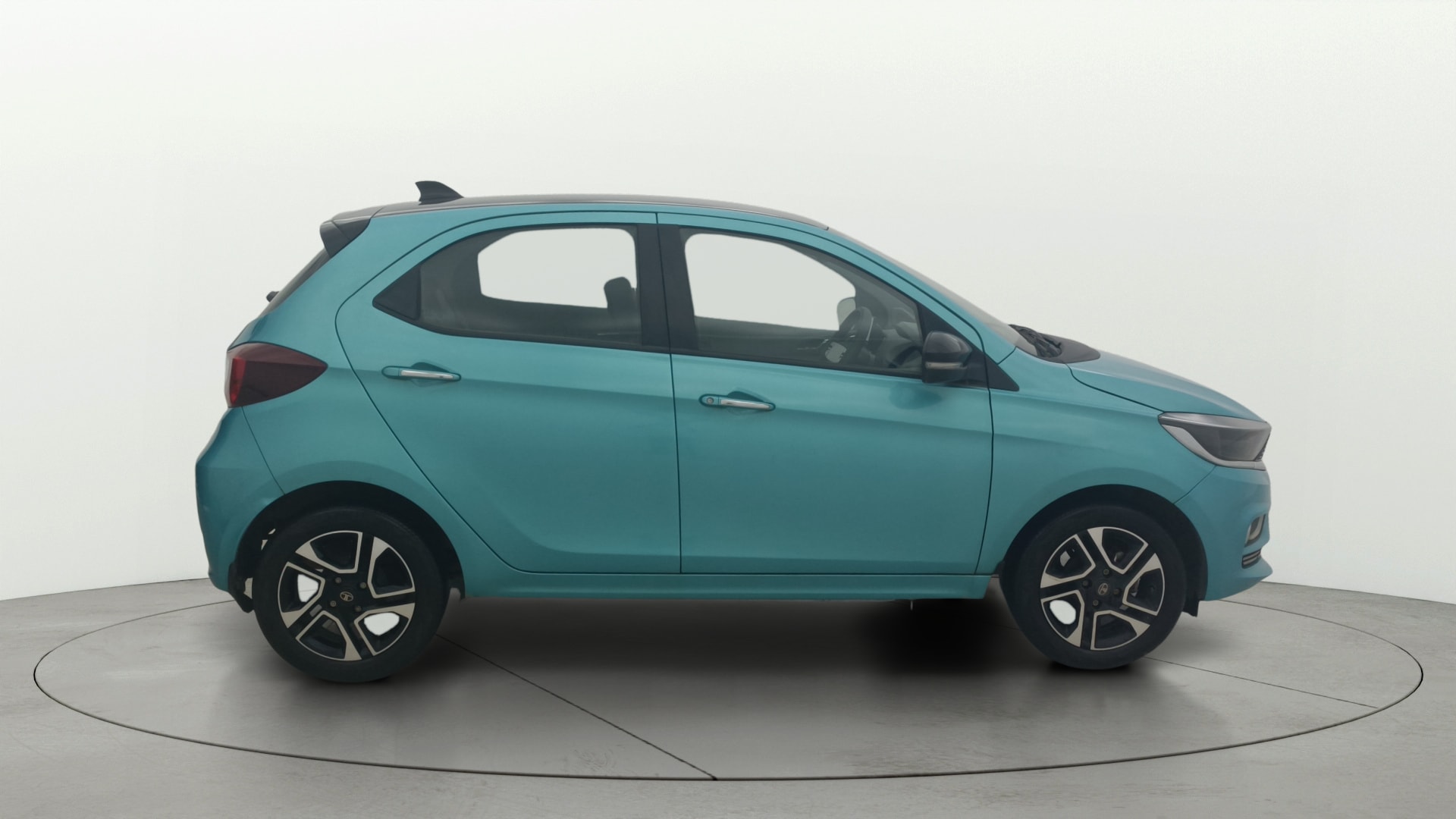 Used 2025 Tata Tiago Used 2025 Tata Tiago
