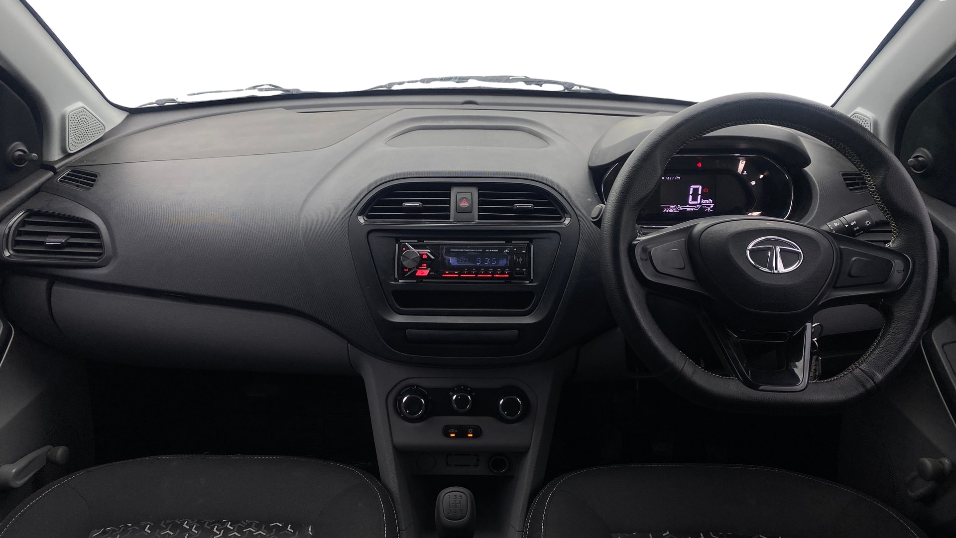 Used 2023 Tata Tiago Used 2023 Tata Tiago