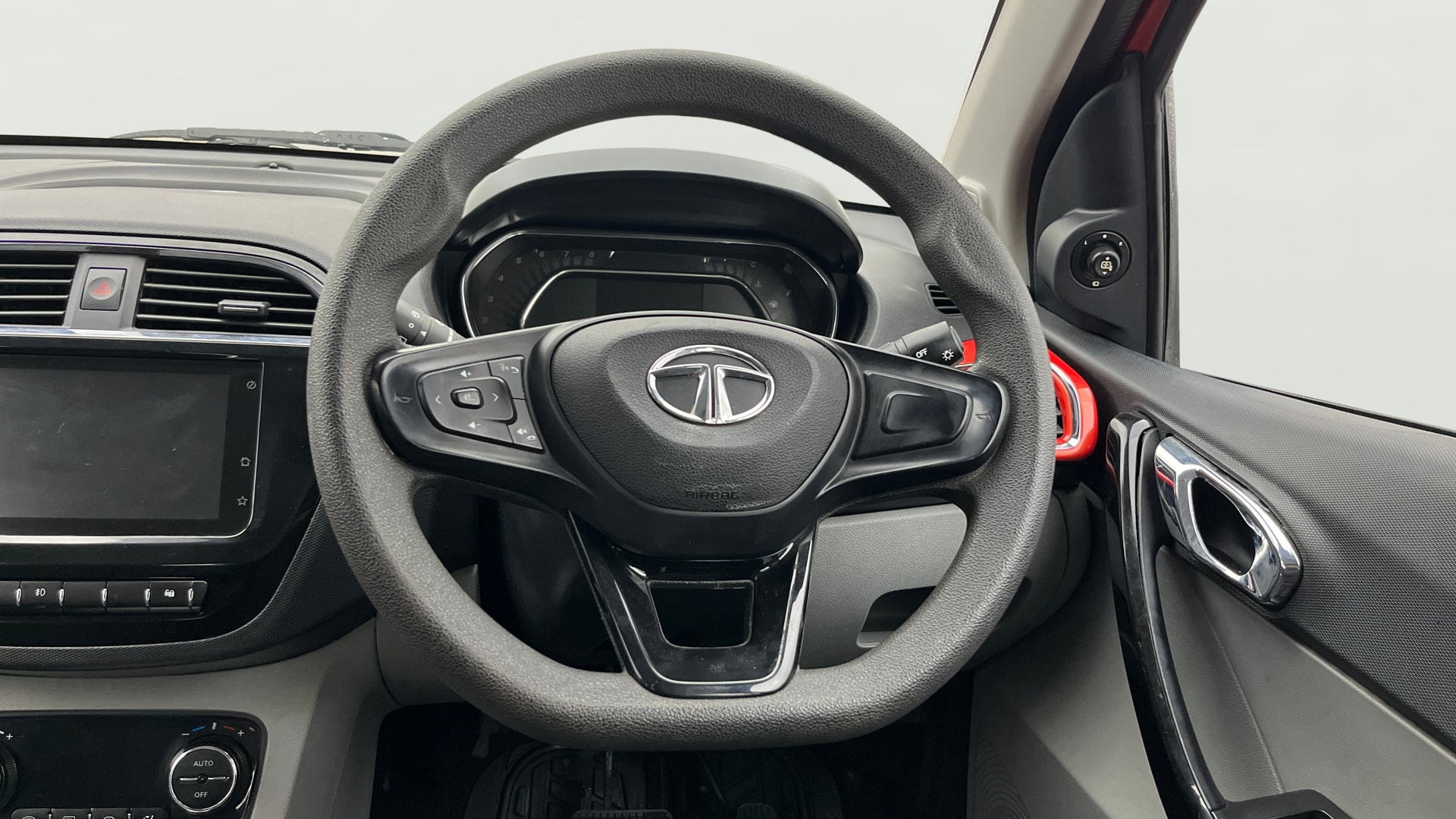 Used 2022 Tata Tiago Used 2022 Tata Tiago