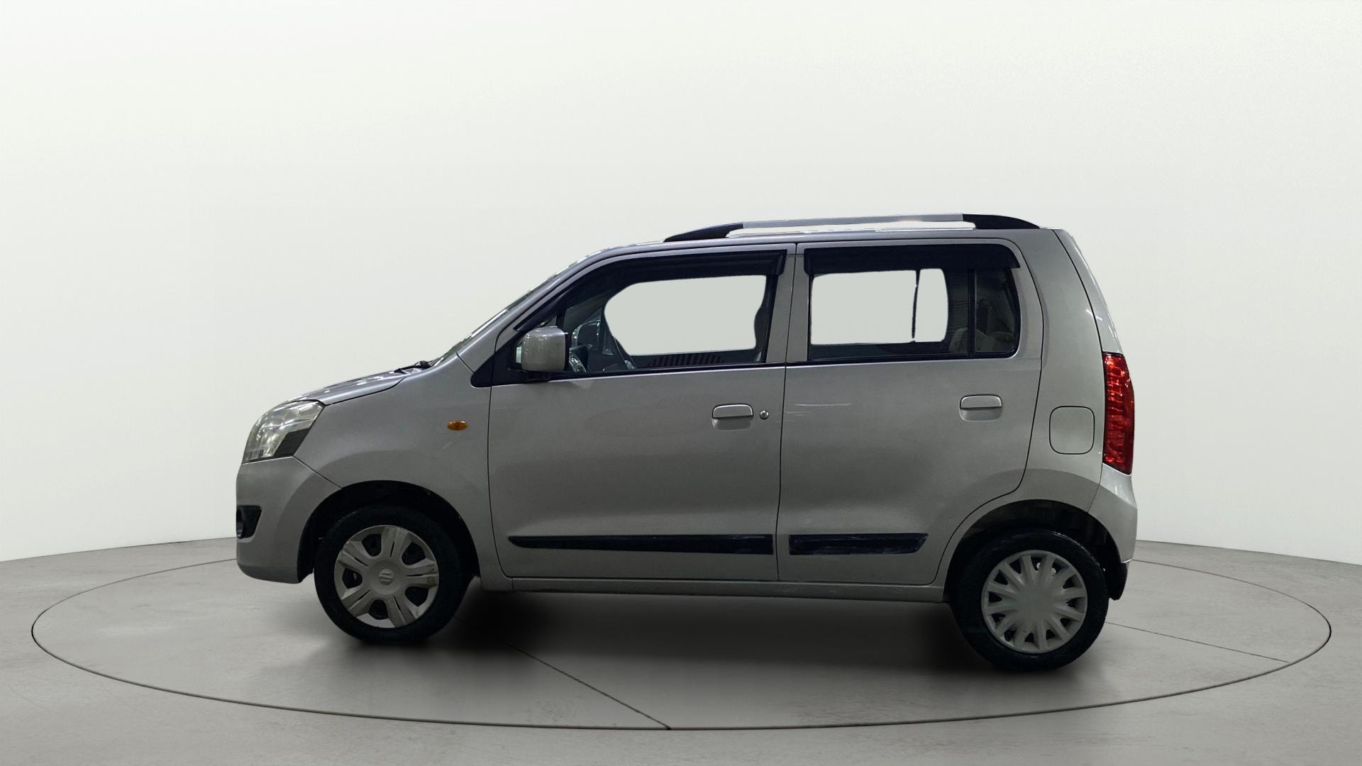 Used 2015 Maruti Suzuki 1000 Used 2015 Maruti Suzuki 1000