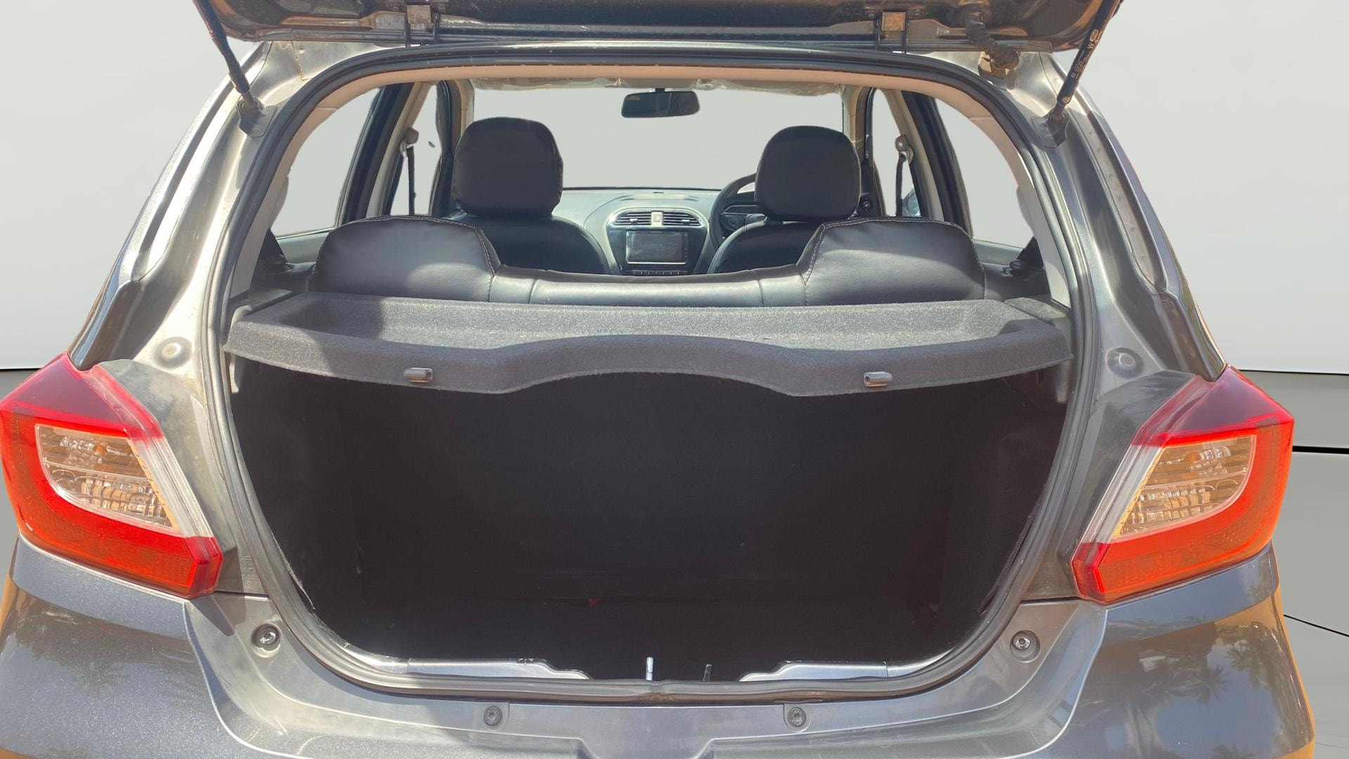 Used 2021 Tata Tiago Used 2021 Tata Tiago