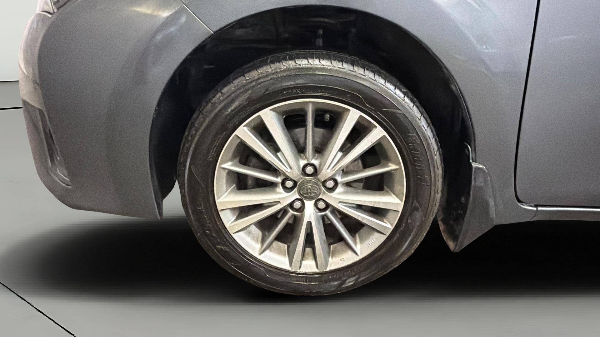 Used 2014 Toyota Corolla Altis Used 2014 Toyota Corolla Altis
