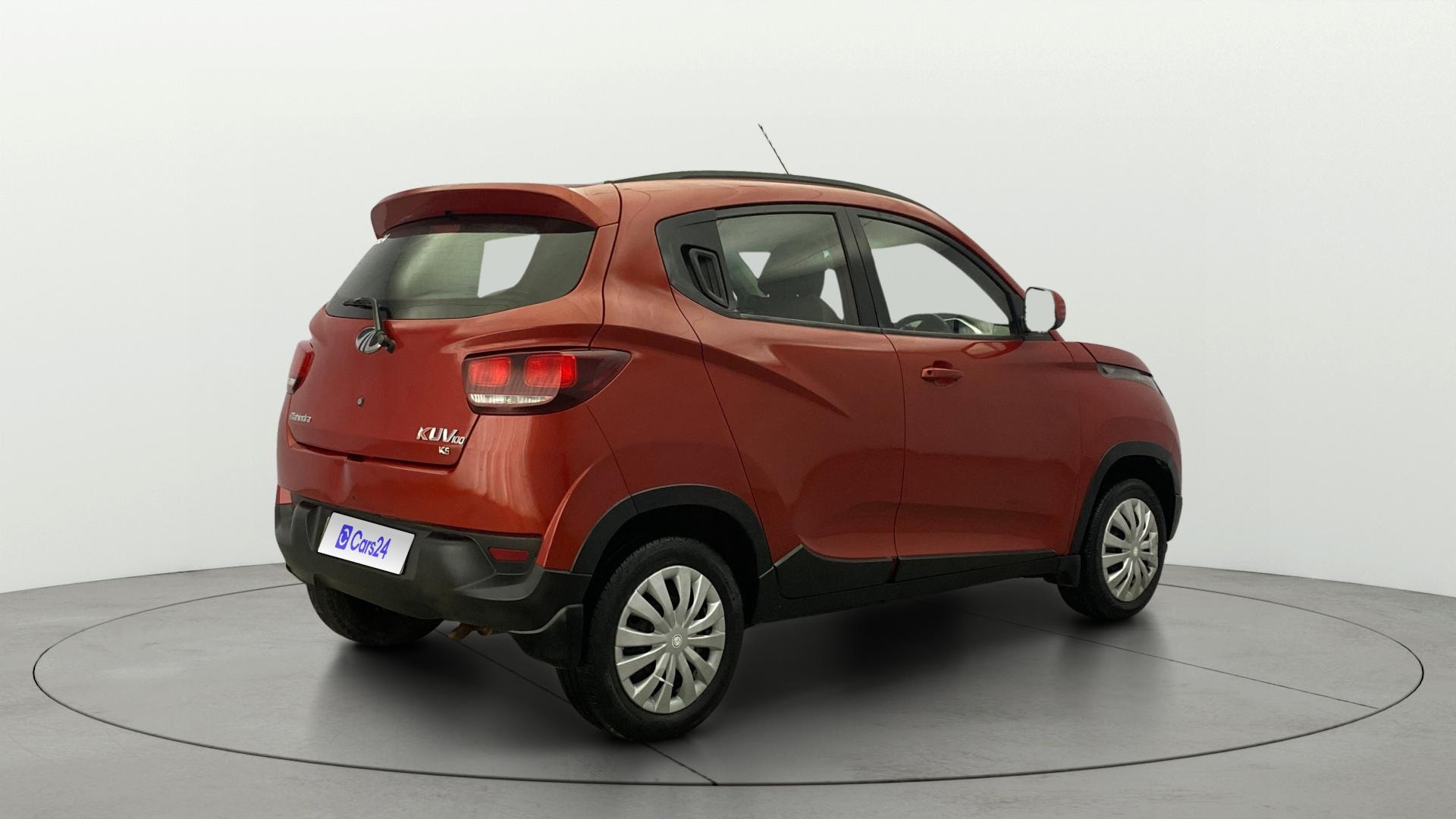 Used 2016 Mahindra KUV100 Used 2016 Mahindra KUV100