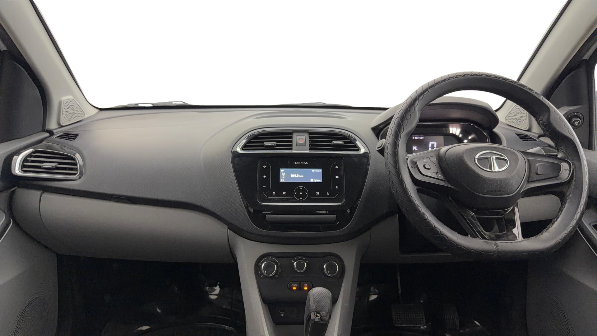 Used 2022 Tata Tiago Used 2022 Tata Tiago