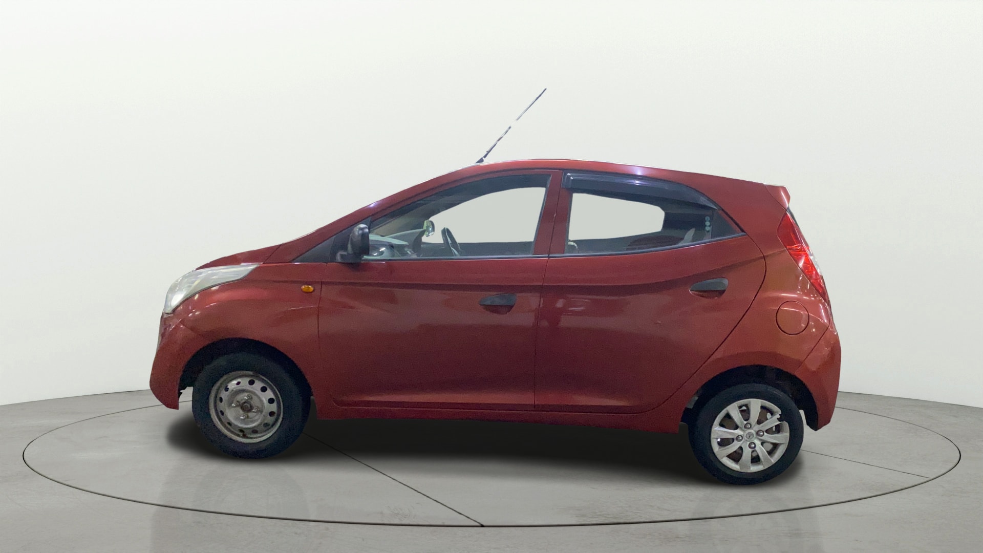 Used 2013 Hyundai EON Used 2013 Hyundai EON