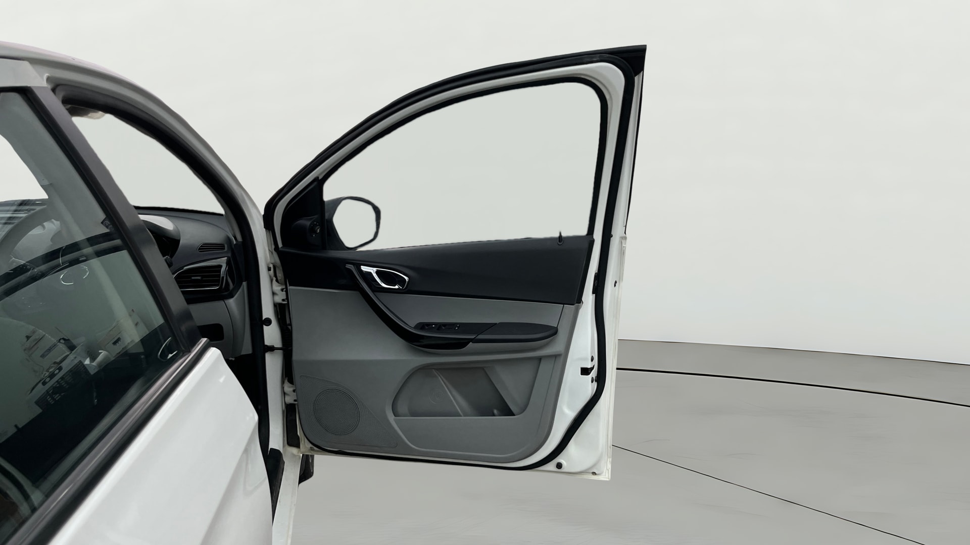 Used 2020 Tata Tiago Used 2020 Tata Tiago