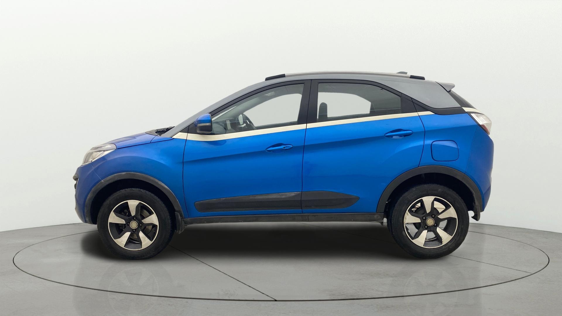 Used 2017 Tata Nexon Used 2017 Tata Nexon