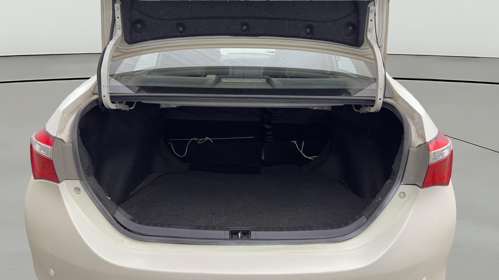 Used 2015 Toyota Corolla Altis Used 2015 Toyota Corolla Altis