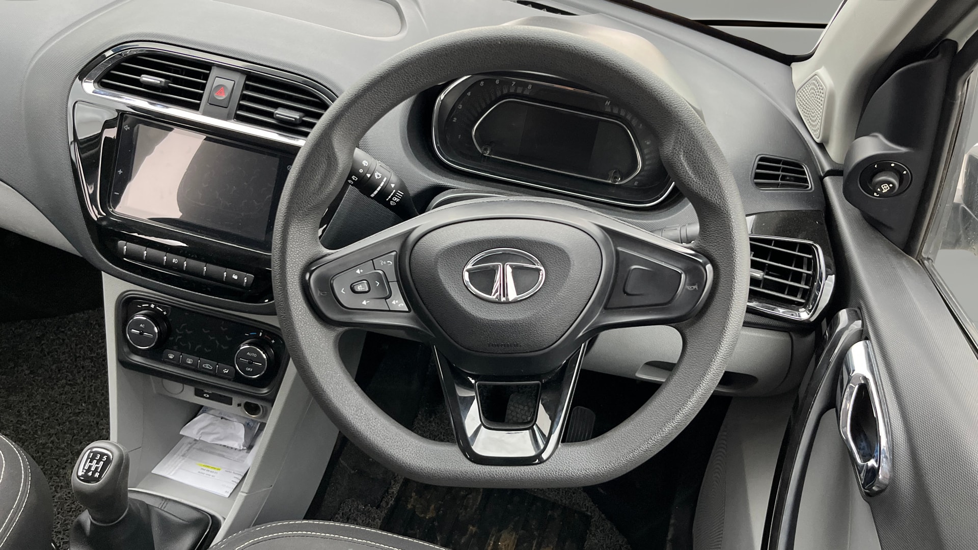 Used 2020 Tata Tiago Used 2020 Tata Tiago