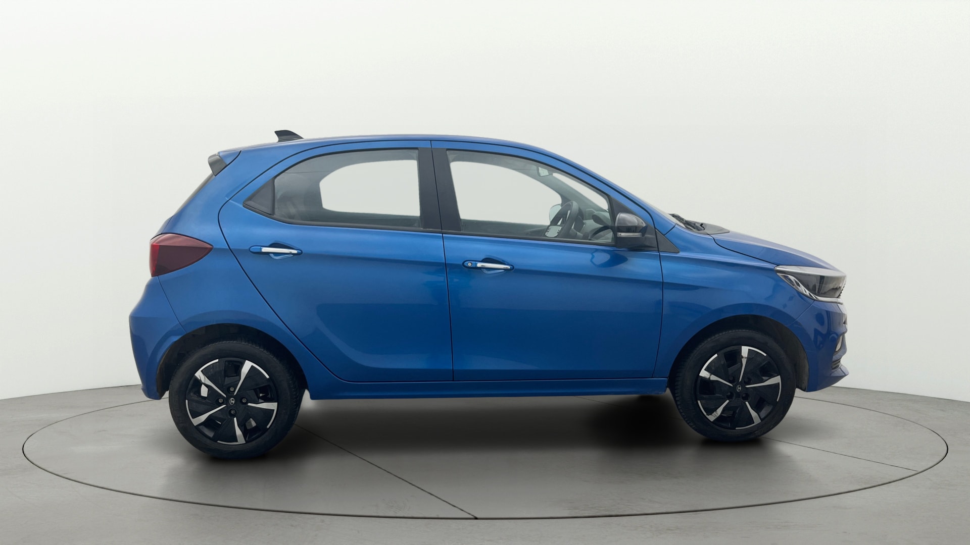 Used 2025 Tata Tiago Used 2025 Tata Tiago