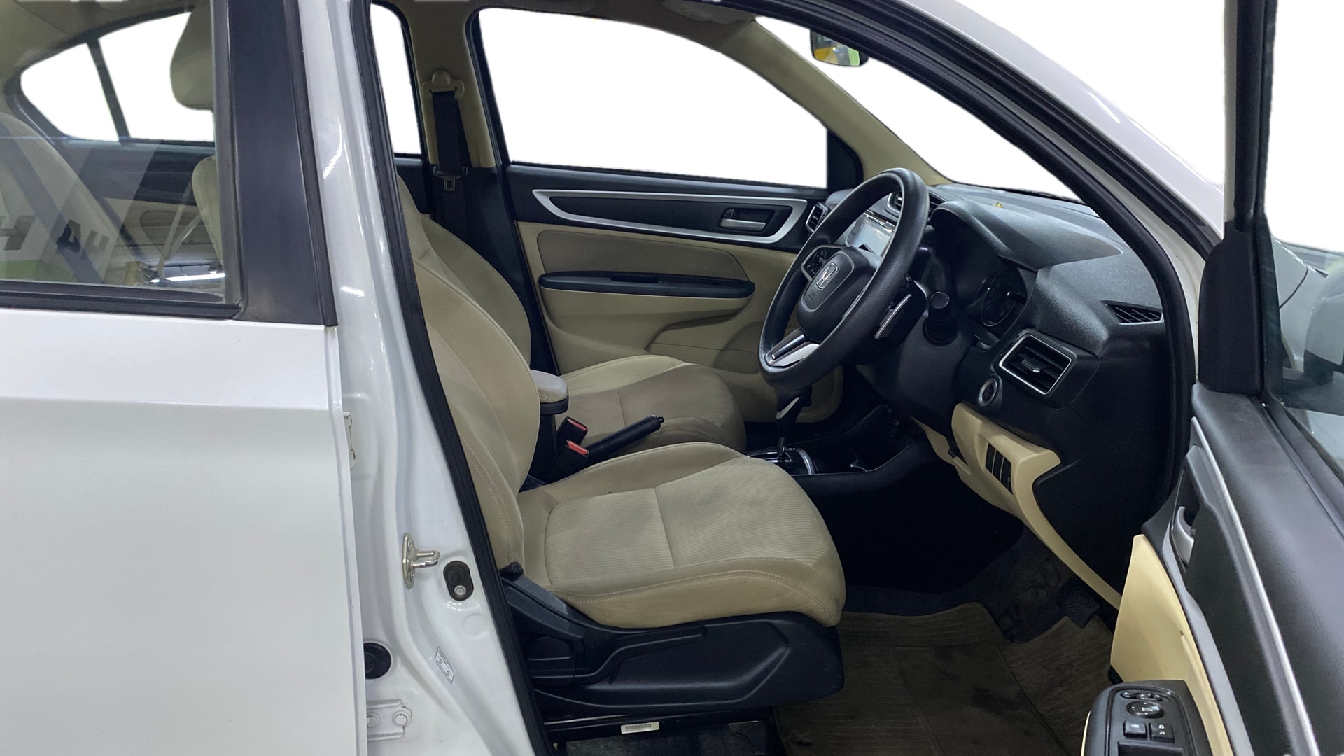 Used 2024 Honda Amaze Used 2024 Honda Amaze