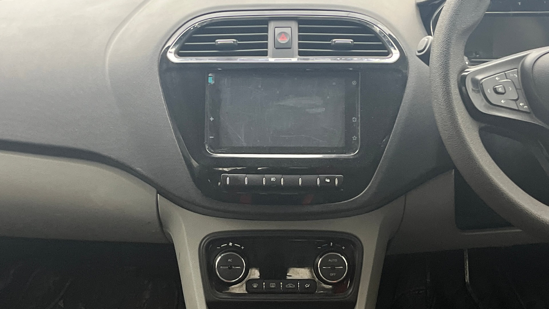 Used 2020 Tata Tiago Used 2020 Tata Tiago
