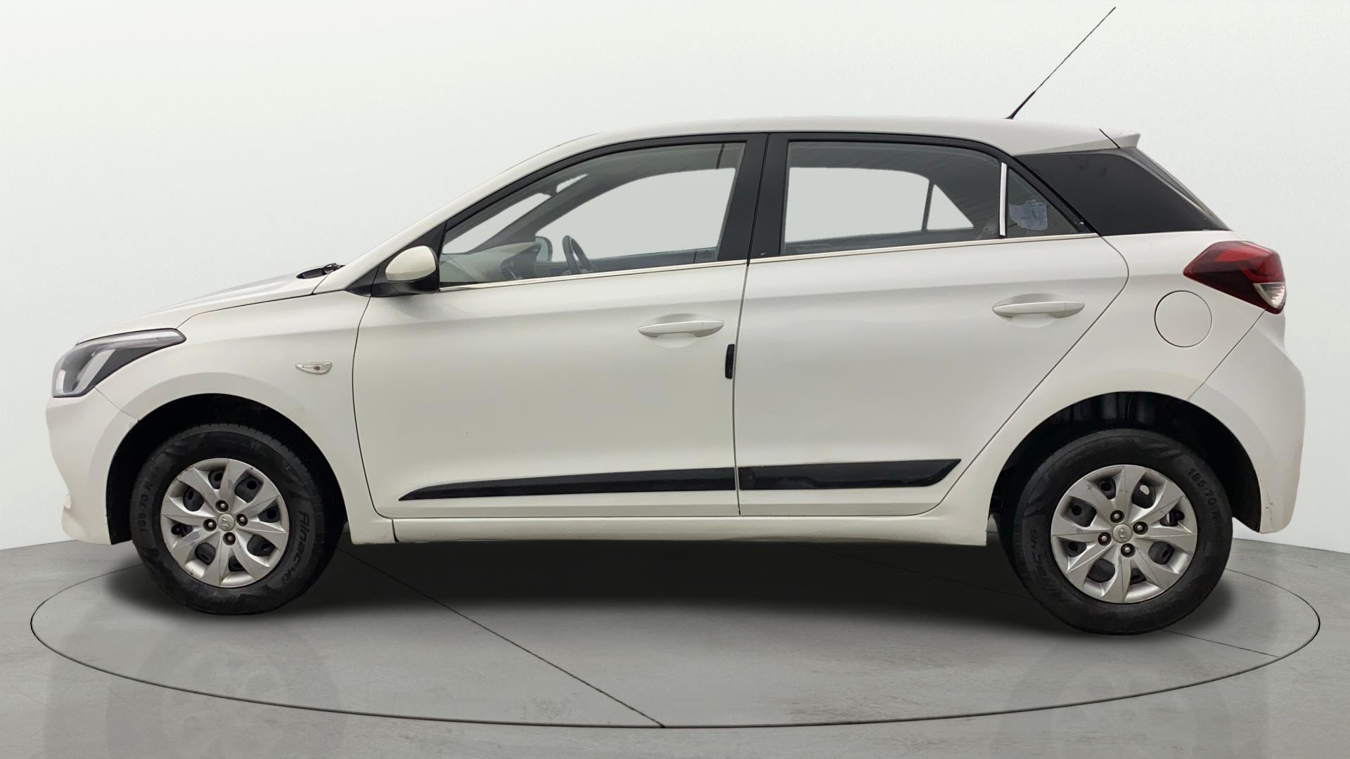 Used 2015 Hyundai Elite i20 Used 2015 Hyundai Elite i20