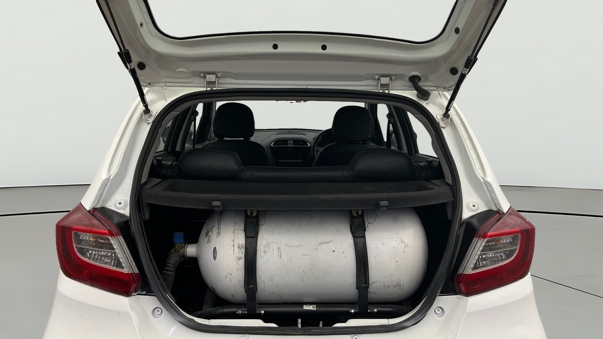 Used 2022 Tata Tiago Used 2022 Tata Tiago