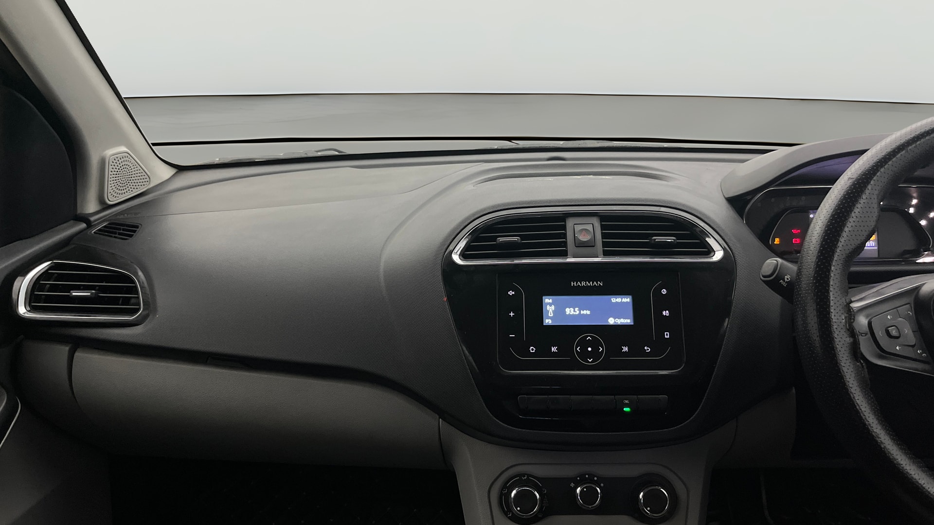Used 2022 Tata Tiago Used 2022 Tata Tiago