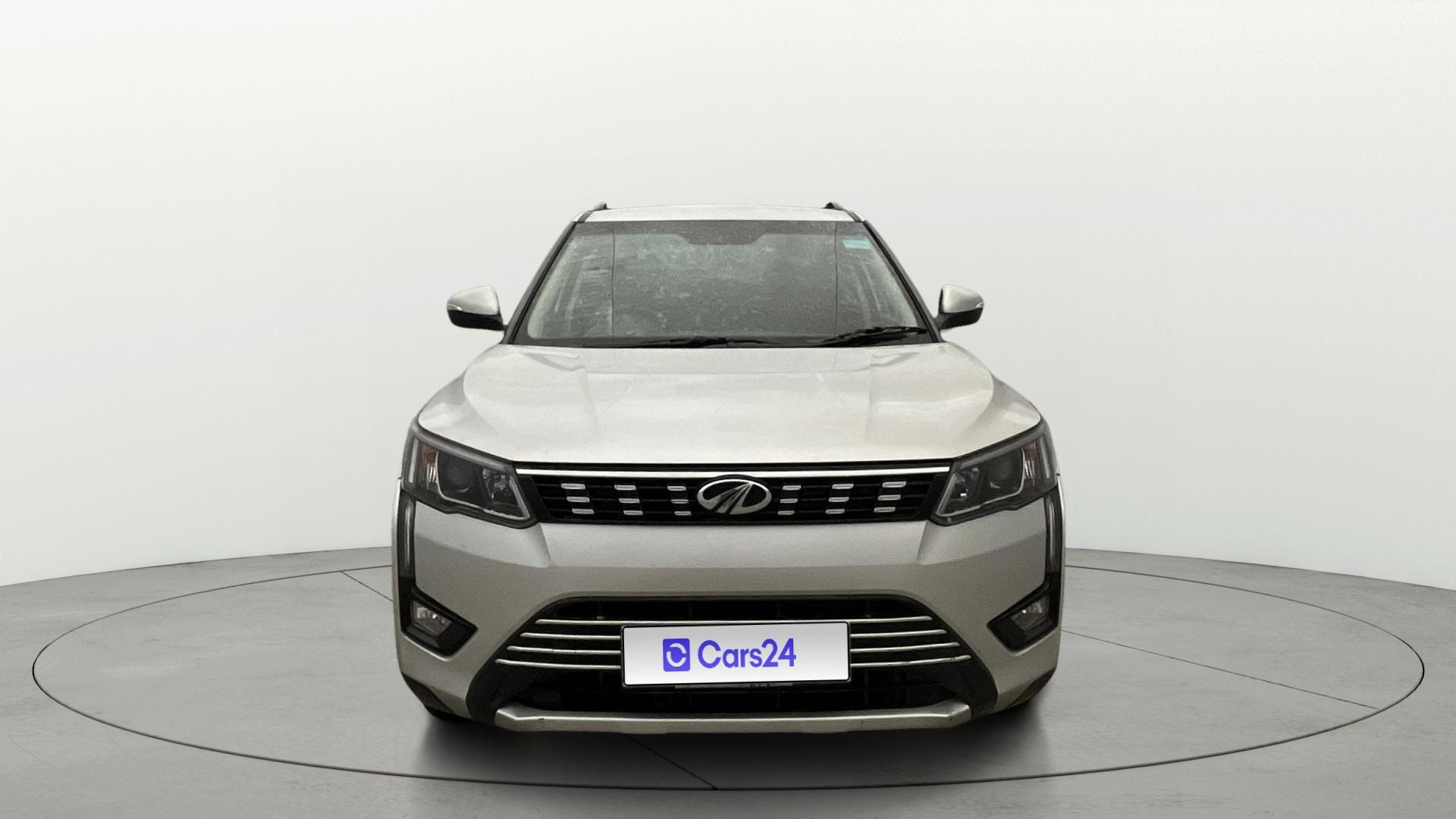 Used 2022 Mahindra XUV300 Used 2022 Mahindra XUV300