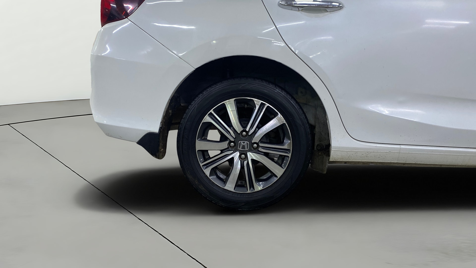 Used 2024 Honda Amaze Used 2024 Honda Amaze