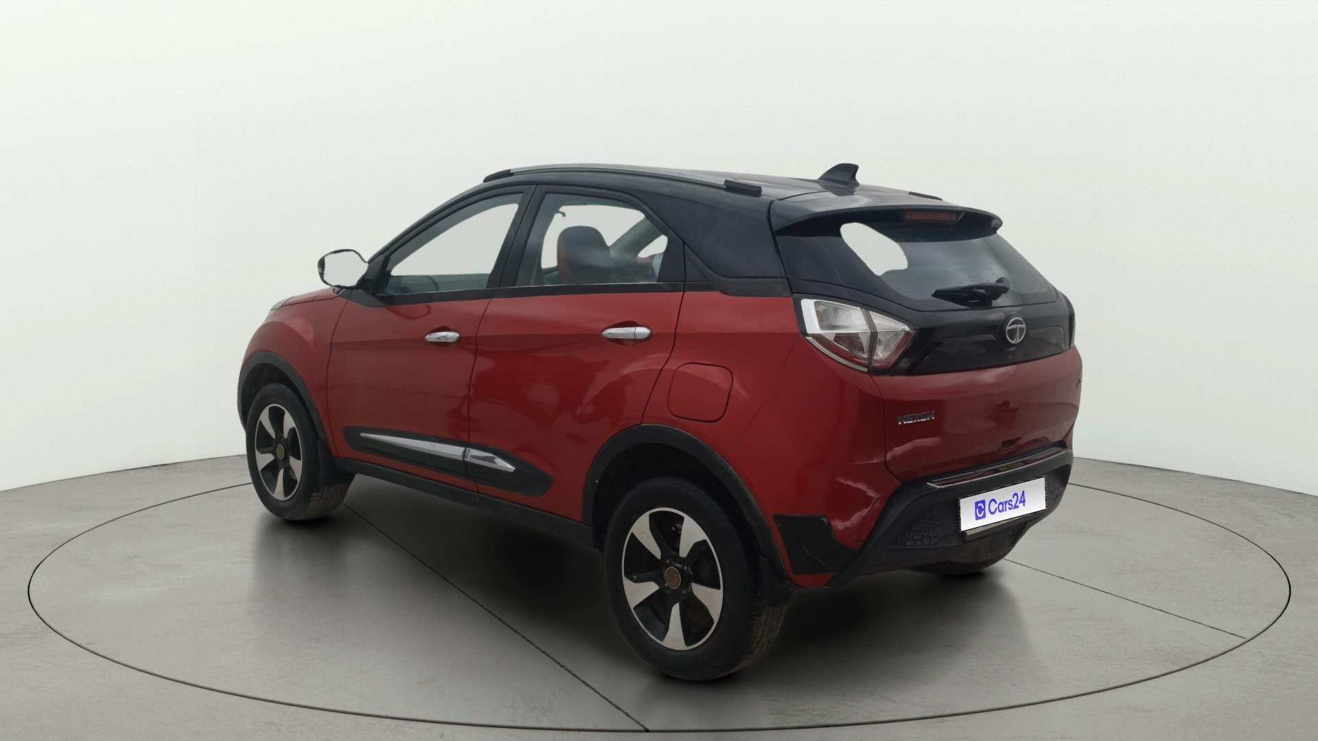 Used 2018 Tata Nexon Used 2018 Tata Nexon