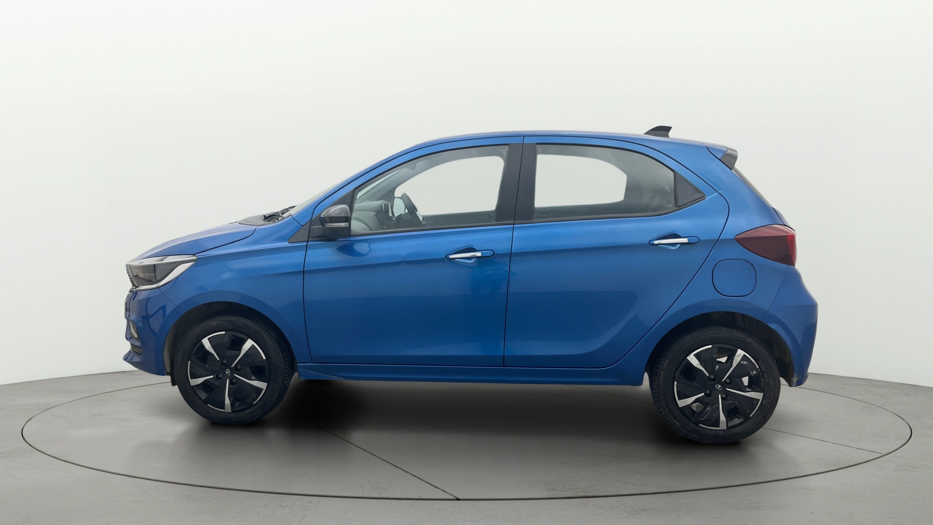 Used 2025 Tata Tiago Used 2025 Tata Tiago
