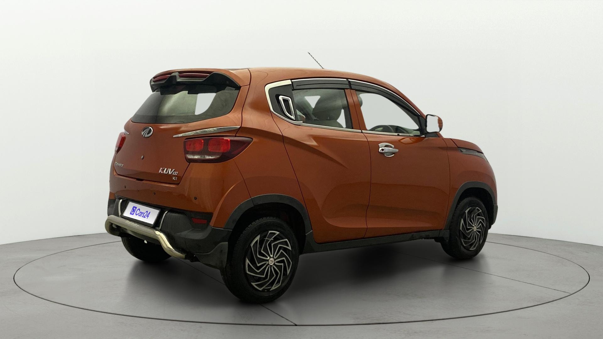 Used 2016 Mahindra KUV100 Used 2016 Mahindra KUV100