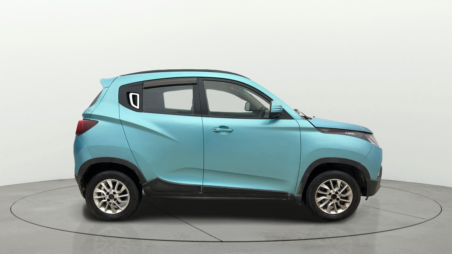 Used 2016 Mahindra KUV100 Used 2016 Mahindra KUV100