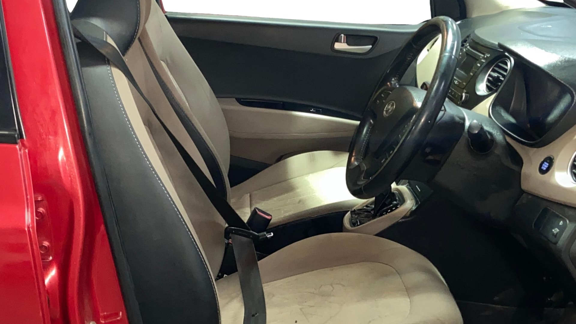 Used 2014 Hyundai Xcent Used 2014 Hyundai Xcent
